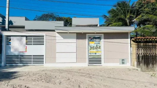 Casa com 3 Quartos à venda, 130m² no Coqueiral, Araruama