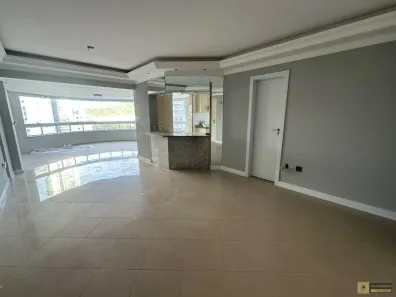 Apartamento com 3 Quartos à venda, 130m² no Centro, Balneário Camboriú
