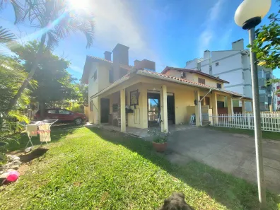 Casa de Condomínio com 2 Quartos à venda, 78m² no Capao Novo, Capão da Canoa