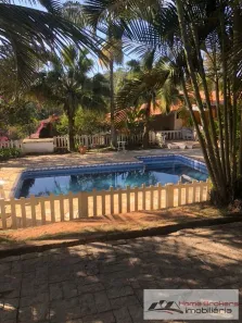 Fazenda/Sítio com 4 Quartos à venda, 350m² no Ivoturucaia, Jundiaí