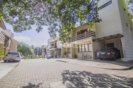 Casa de Condomínio com 3 Quartos à venda, 241m² no Lomba do Pinheiro, Porto Alegre