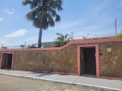Casa com 4 Quartos à venda, 720m² no Renascença, São Luís