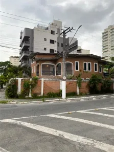 Sobrado com 4 Quartos à venda, 380m² no Enseada, Guarujá
