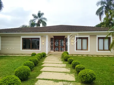 Casa com 4 Quartos para alugar, 685m² no Jardim Carvalho, Ponta Grossa