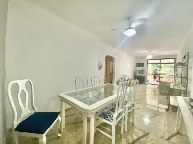 Apartamento com 3 Quartos para alugar, 113m² no Pitangueiras, Guarujá