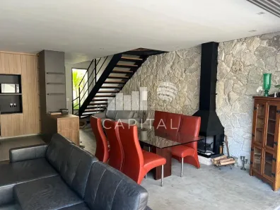Casa de Condomínio com 3 Quartos para venda ou aluguel, 250m² no Tamboré, Santana de Parnaíba