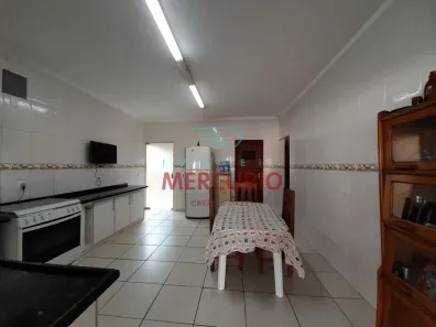 Casa com 3 Quartos à venda, 376m² no Jardim Terra Branca, Bauru