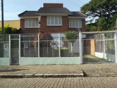 Casa com 3 Quartos à venda, 210m² no Teresópolis, Porto Alegre
