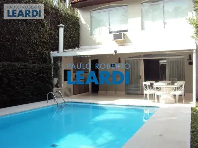 Sobrado com 4 Quartos à venda, 450m² no Alto de Pinheiros, São Paulo