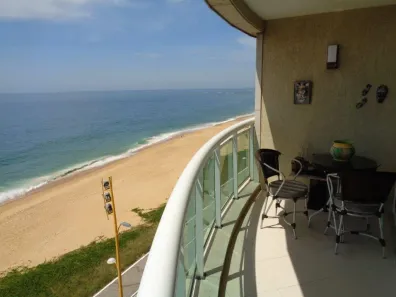 Apartamento com 3 Quartos à venda, 140m² no Cavaleiros, Macaé
