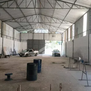 Galpão/Depósito/Armazém para alugar, 400m² no UNA, Taubaté