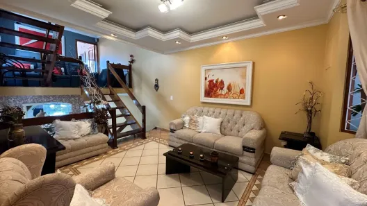 Sobrado com 4 Quartos à venda, 220m² no Jardim Santa Clara, Guarulhos