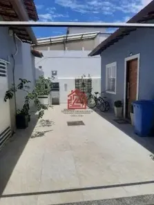 Casa com 2 Quartos à venda, 58m² no Maria Turri, Rio das Ostras