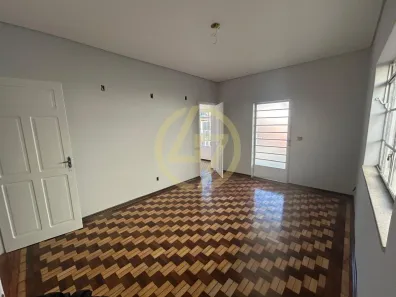 Casa com 4 Quartos à venda, 170m² no Vila Deyse, Itapetininga