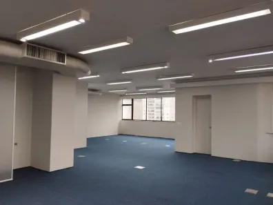 Sala Comercial para alugar, 144m² no Indianópolis, São Paulo