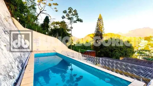 Casa com 5 Quartos à venda, 350m² no Pechincha, Rio de Janeiro