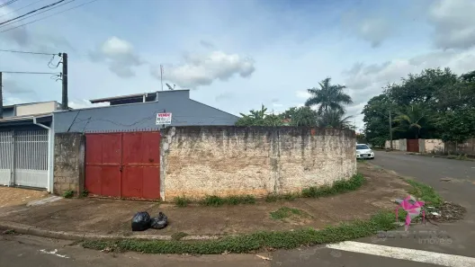 Lote/Terreno à venda, 283m² no Vila Bom Jesus, Leme