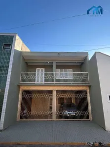 Casa com 4 Quartos à venda, 203m² no Centro, Salto