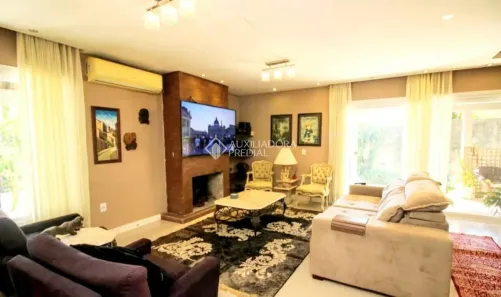 Fazenda/Sítio à venda, 400m² no Hípica, Porto Alegre