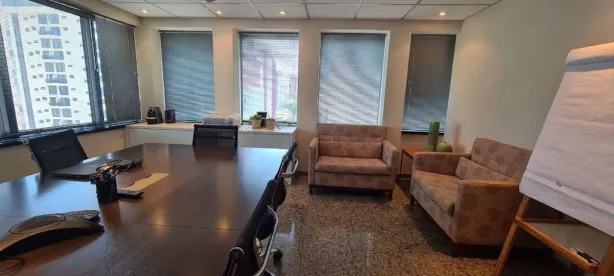 Sala Comercial à venda, 100m² no Itaim Bibi, São Paulo