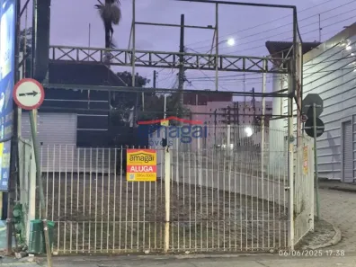 Imóvel Comercial à venda, 200m² no Jardim São Dimas, São José dos Campos