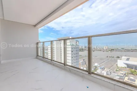 Apartamento com 3 Quartos à venda, 134m² no Centro, Itajaí