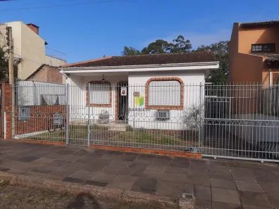 Casa com 5 Quartos à venda, 176m² no Jardim São Pedro, Porto Alegre