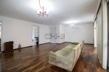 Apartamento com 3 Quartos para alugar, 130m² no Moema, São Paulo
