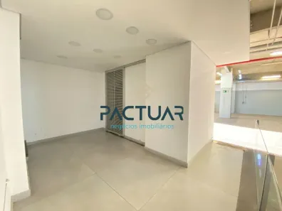 Galpão/Depósito/Armazém para alugar, 925m² no Estoril, Belo Horizonte
