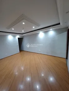 Casa com 5 Quartos à venda, 343m² no Taboão, Diadema
