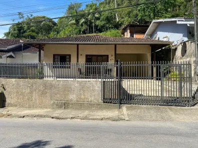 Casa com 2 Quartos à venda, 100m² no São Pedro, Brusque