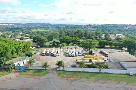 Galpão/Depósito/Armazém à venda, 816m² no Jardim Novo Mundo, Goiânia