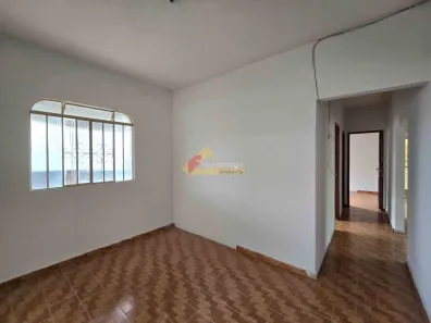 Casa com 3 Quartos à venda, 169m² no São Luís, Divinópolis