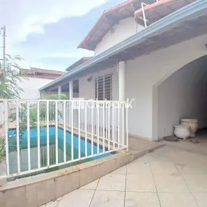 Casa com 3 Quartos à venda, 45m² no Conjunto Cristo Rei, Montes Claros