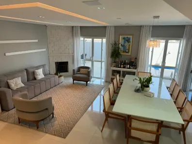 Sobrado com 4 Quartos à venda, 241m² no Jardim Virginia Bianca, São Paulo