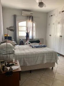 Casa com 3 Quartos à venda, 266m² no Jardim Siesta, Jacareí