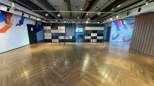 Sala Comercial para alugar, 1030m² no Mirandópolis, São Paulo