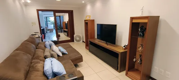 Sobrado com 4 Quartos à venda, 660m² no Jardim Bertanha, Sorocaba