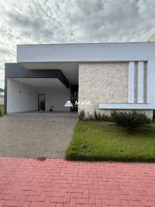 Casa de Condomínio com 3 Quartos à venda, 215m² no Estância dos Ipês, Uberaba