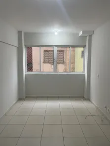Apartamento com 2 Quartos para alugar, 62m² no Vila Marumby, Maringá