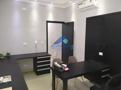 Prédio Comercial à venda, 120m² no Loteamento Villa Branca, Jacareí
