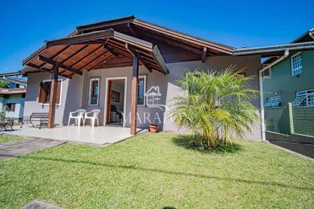 Casa com 4 Quartos à venda, 288m² no Centro, Canela
