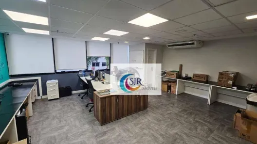 Sala Comercial para alugar, 120m² no Vila Olímpia, São Paulo