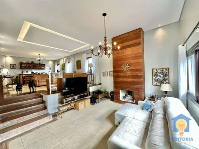 Casa de Condomínio com 3 Quartos à venda, 330m² no Golf Gardens, Carapicuíba