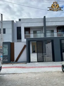 Casa com 3 Quartos à venda, 113m² no Meia Praia, Navegantes