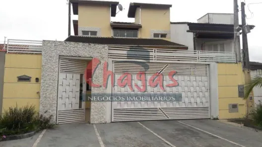Sobrado com 3 Quartos à venda, 215m² no Martim de Sá, Caraguatatuba