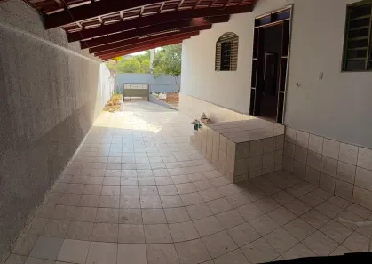 Casa com 4 Quartos à venda, 450m² no Jardim América, Goiânia