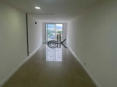 Sala Comercial para alugar, 38m² no Taquara, Rio de Janeiro