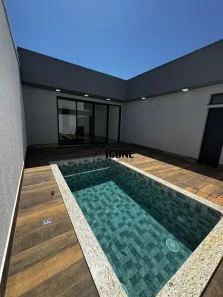 Casa de Condomínio com 3 Quartos à venda, 180m² no Novo Mundo, Uberlândia