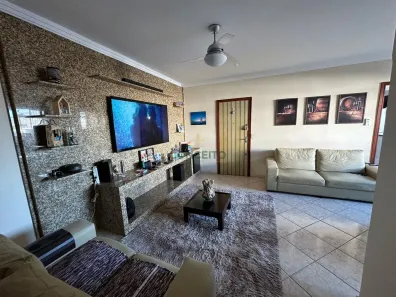 Apartamento com 3 Quartos para alugar, 112m² no Coqueiros, Florianópolis